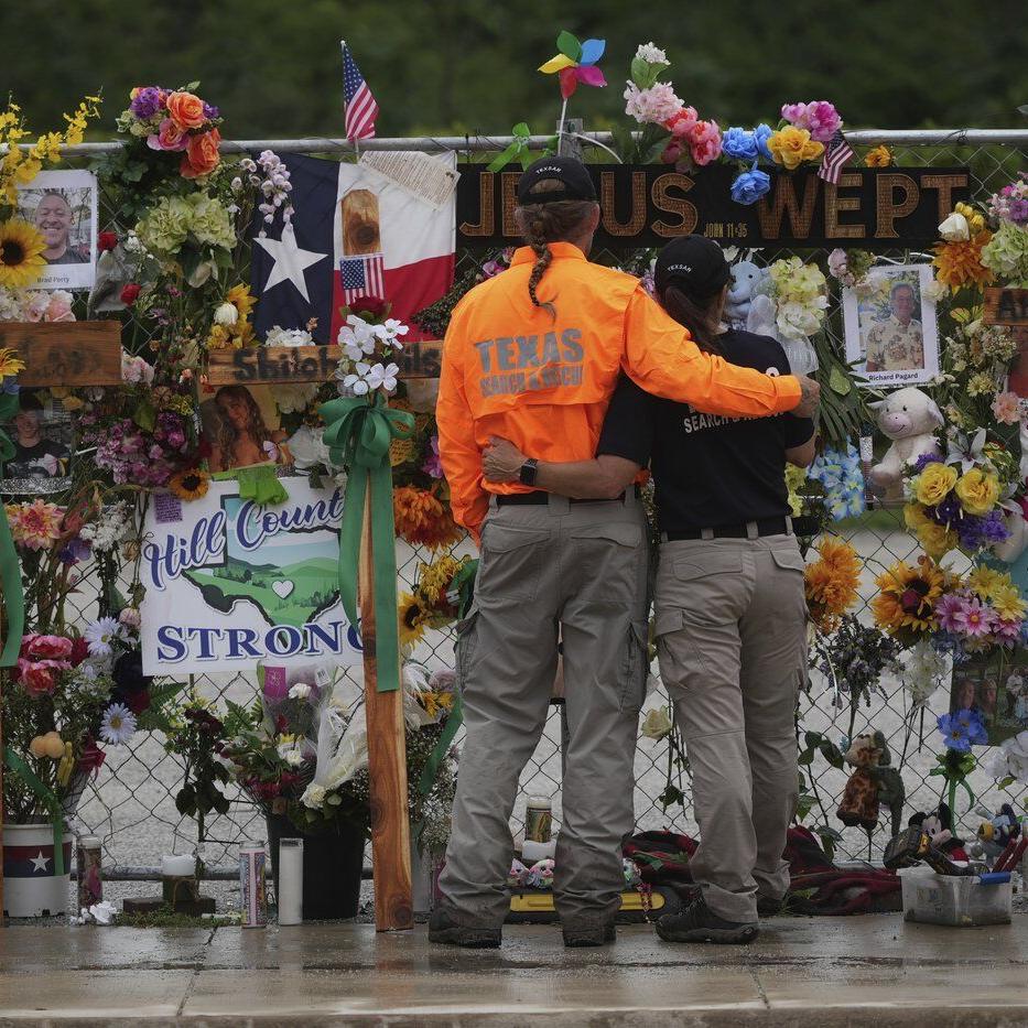 Texas lawmakers scrutinize state's response to catastrophic floods